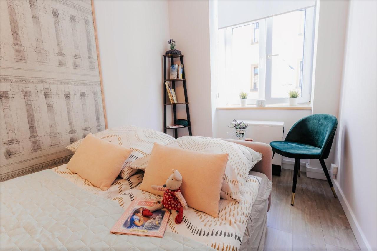 Delux Apartament Oldtown Kochanowskiego 30 Krakow Exterior photo